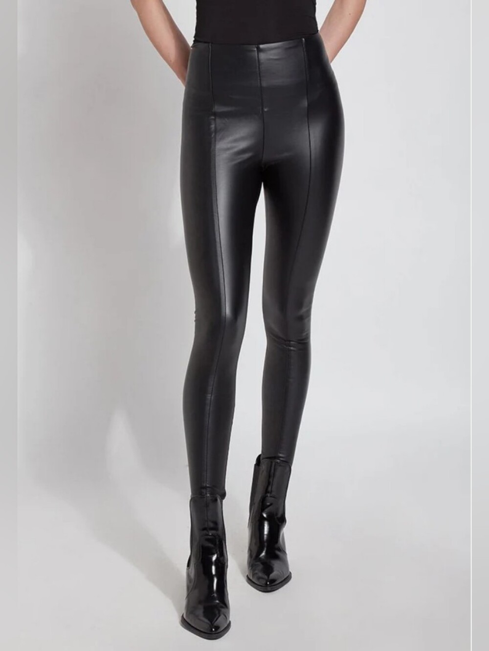 NWT Lyssé Vegan Leather Leggings Pants | Size Large